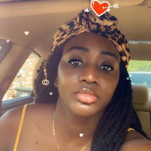 Meet your Posher, Isha